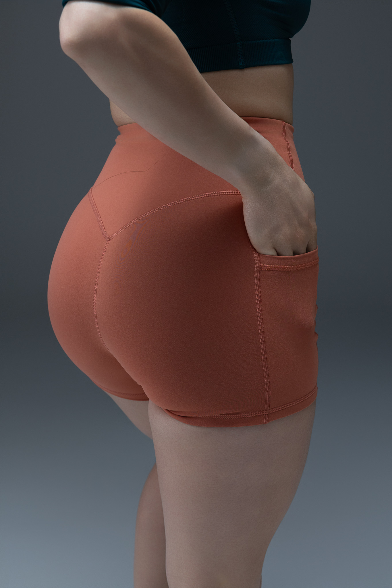 Aura Short